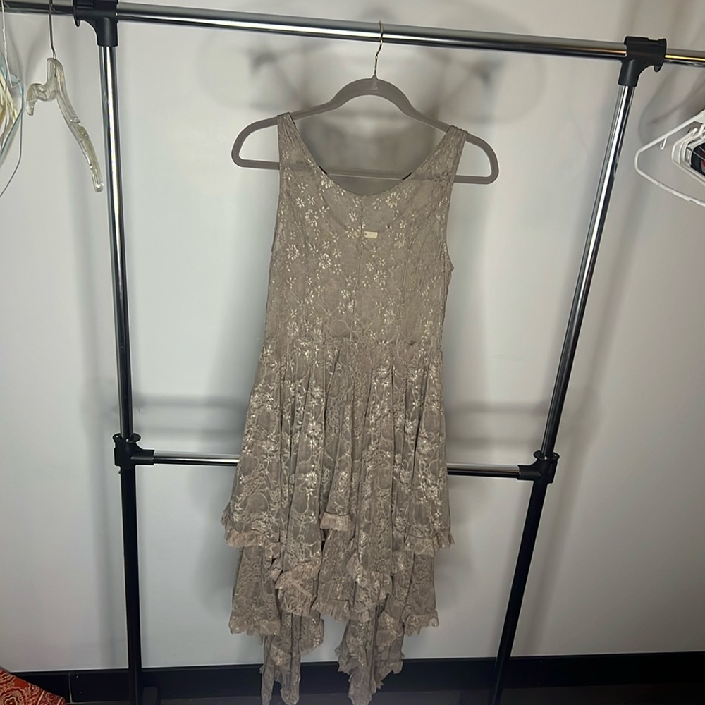 🩷 Easel Dress